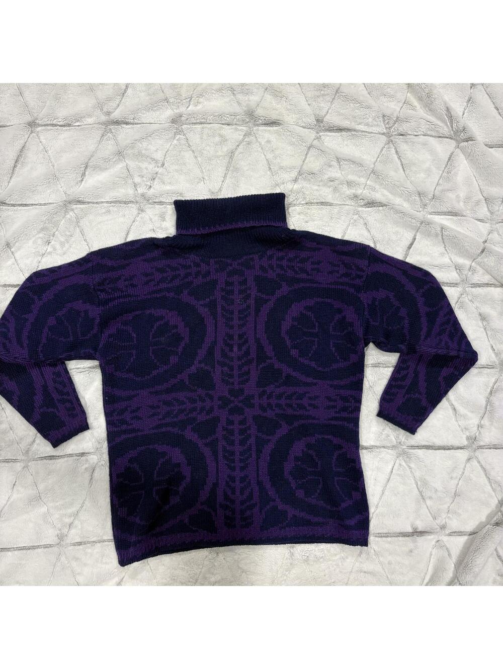 Vintage Wool Womens Medium 90s Retro Purple Patterned Turtleneck Sweater